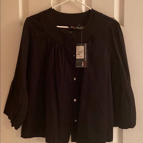 Black Button-Up Blazer NWT - Picture 4 of 10